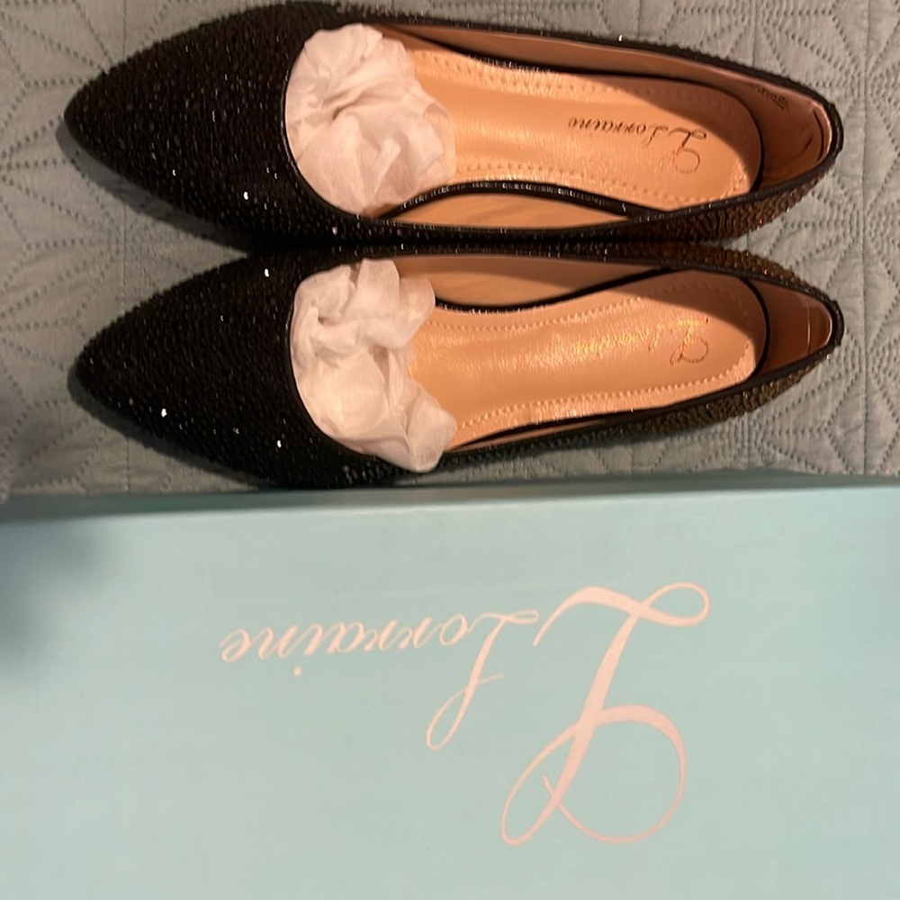 L Lorraine Black Dress Flats. Never worn. Brand new.